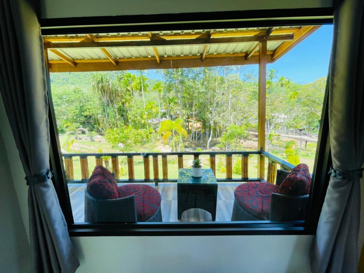 Phurin Thara Resort Koh Lanta Exterior photo